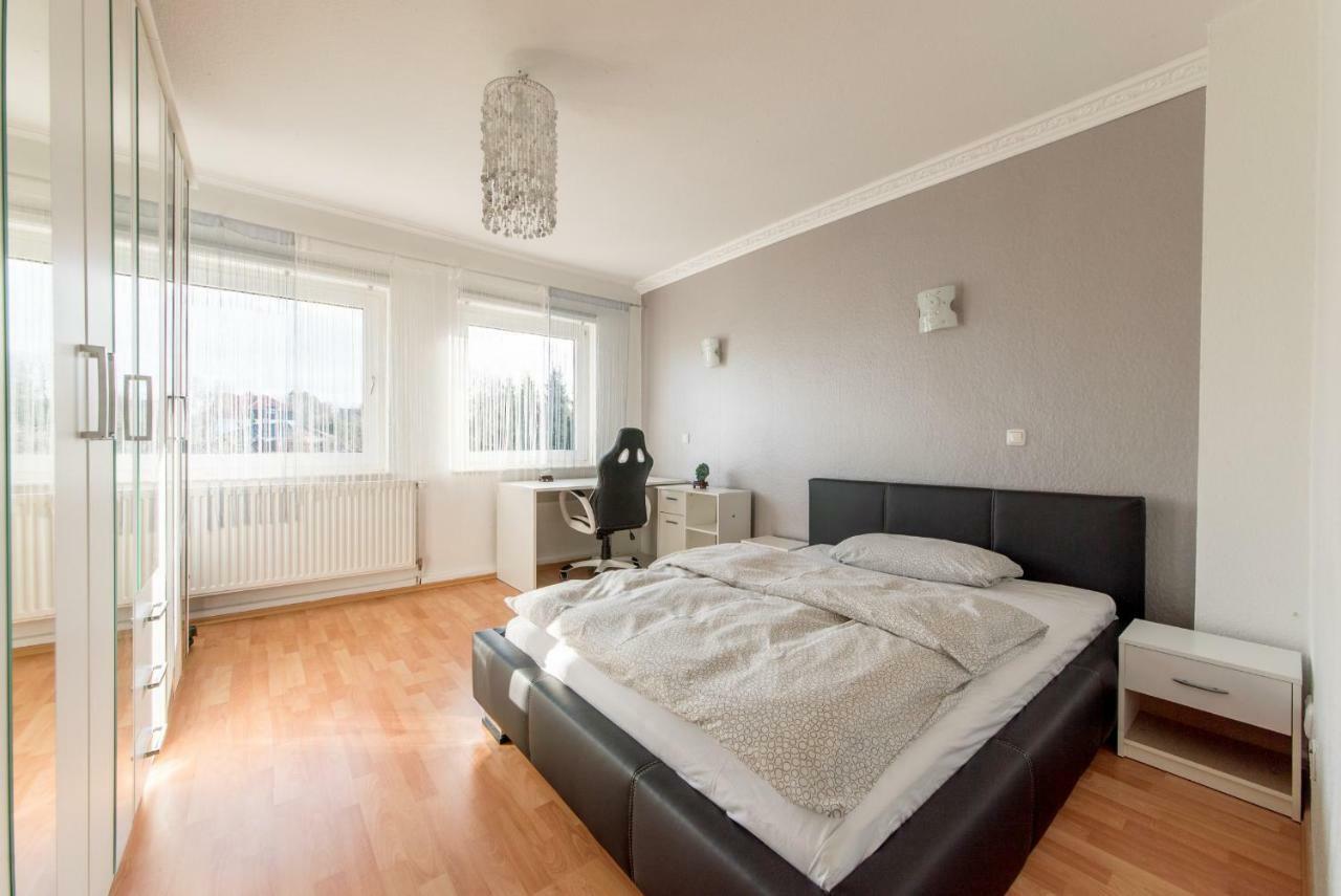 Private Apartment Ronnenberg Eksteriør bilde